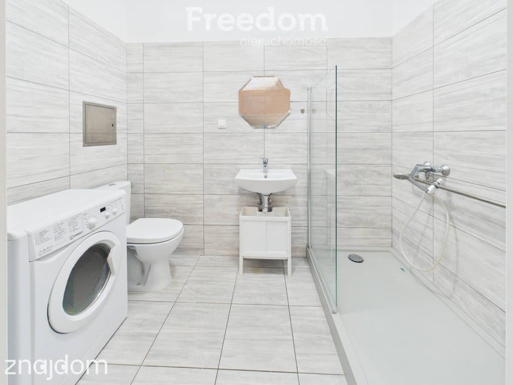 PRESTIŻOWA BAZYLIANÓWKA-2 pokoje, duży balkon - zdjęcie 11