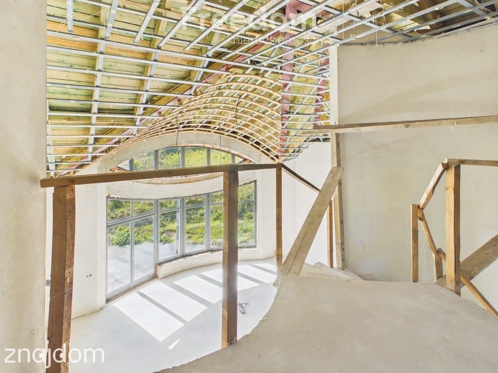 Willa ok. 470 m² na działce 79,28 ar | Zagórnik - zdjęcie 8