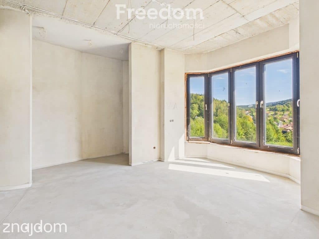 Willa ok. 470 m² na działce 79,28 ar | Zagórnik - zdjęcie 10