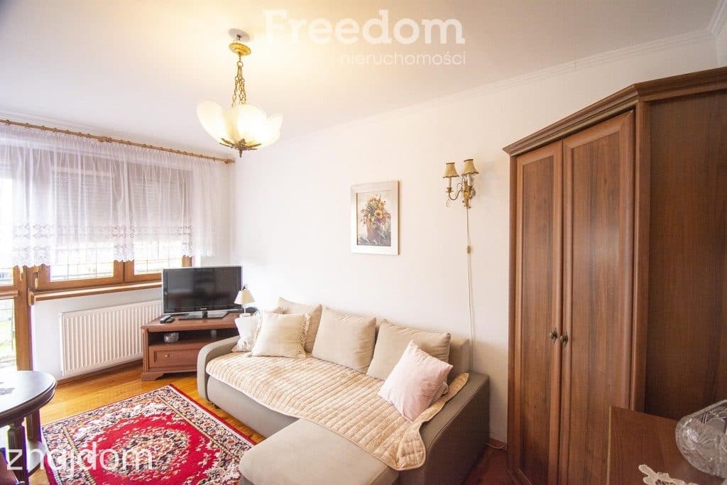 Zadbany bliźniak z działką 592 m²/Piękny ogród - zdjęcie 7
