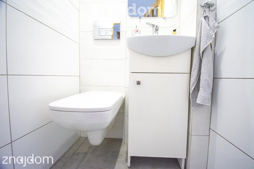 Zadbany bliźniak z działką 592 m²/Piękny ogród - zdjęcie 8