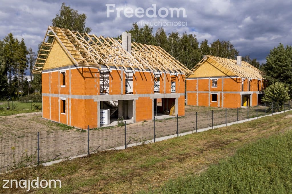 Nowoczesny dom 129,7 m2 Mroków z garażem - zdjęcie 8