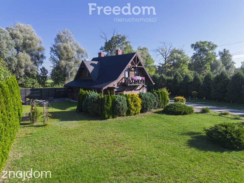 Klimatyczny dom drewniany z dużą działką 3100 m² - zdjęcie 16