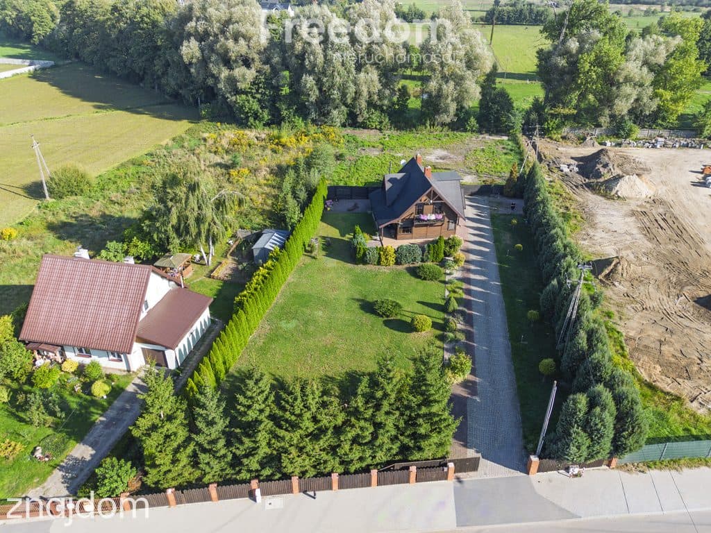 Klimatyczny dom drewniany z dużą działką 3100 m² - zdjęcie 18