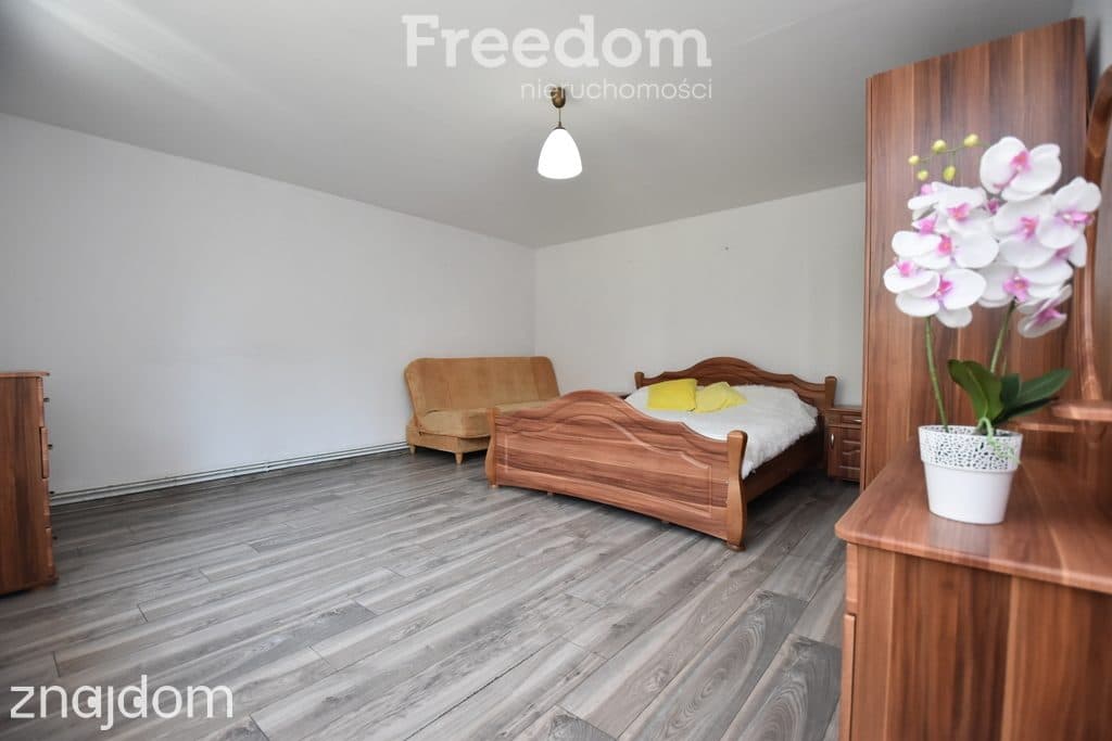 Dom wolnostojący 4 pokoje, 110 m2 duża działka - zdjęcie 2