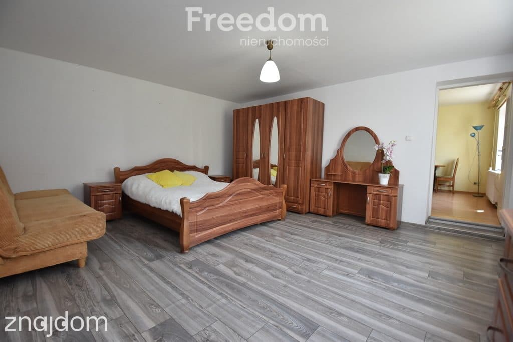 Dom wolnostojący 4 pokoje, 110 m2 duża działka - zdjęcie 3