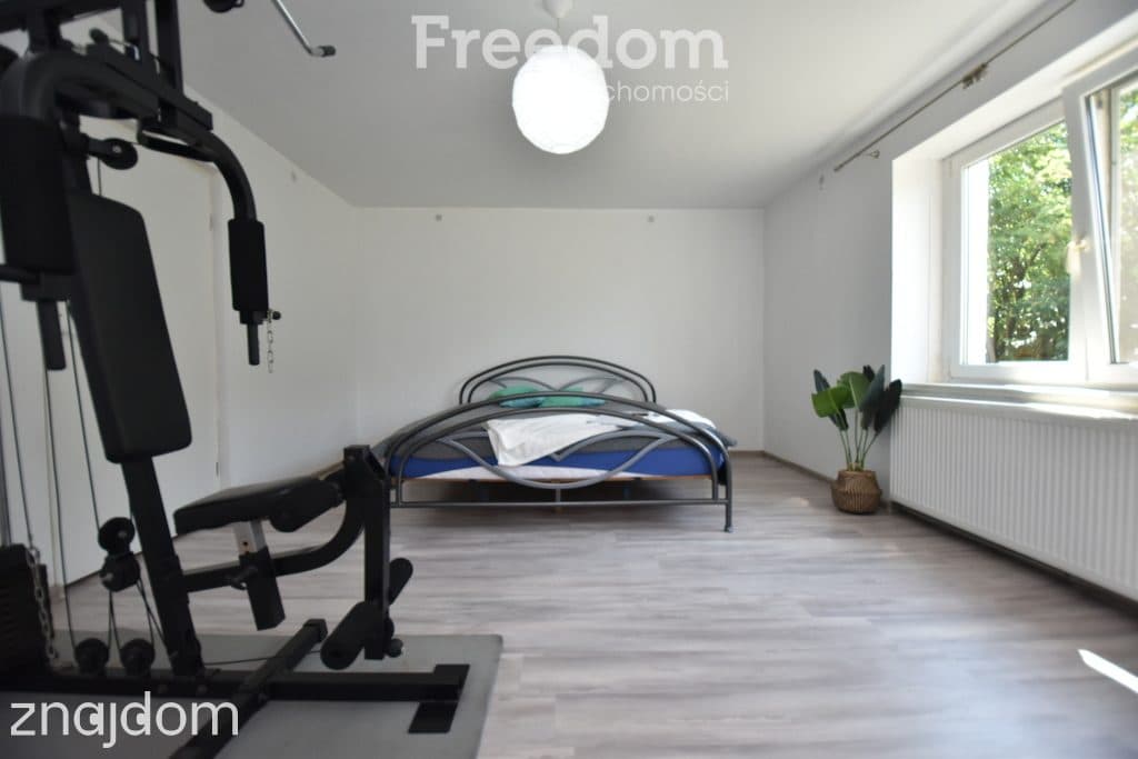 Dom wolnostojący 4 pokoje, 110 m2 duża działka - zdjęcie 5
