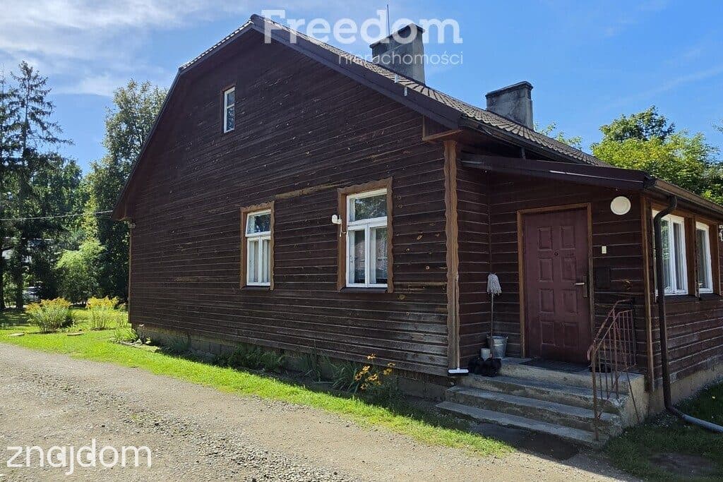 Dom drewniany z potencjałem - 2079 m² ul. Grzybowa - zdjęcie 6