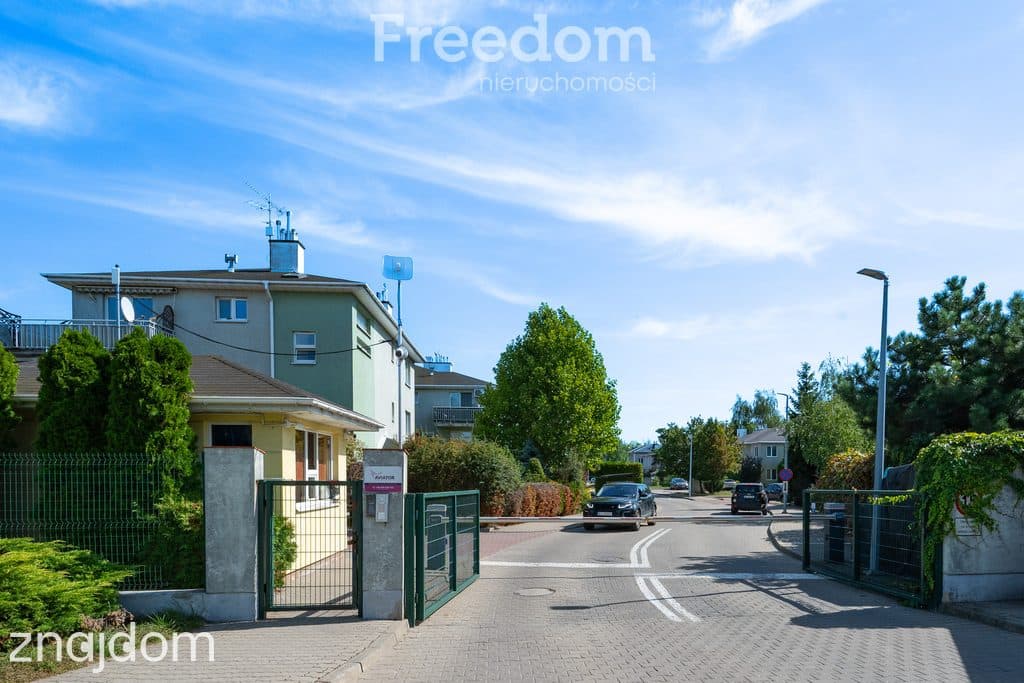 Komfortowe dwupoziomowe gotowe do zamieszkania - zdjęcie 16