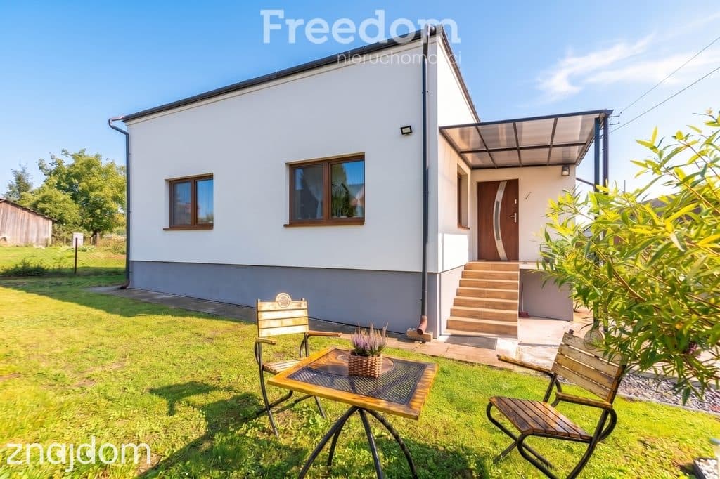 Wyremontowany dom z fotowoltaiką i dużą działką oraz sadem - zdjęcie 6