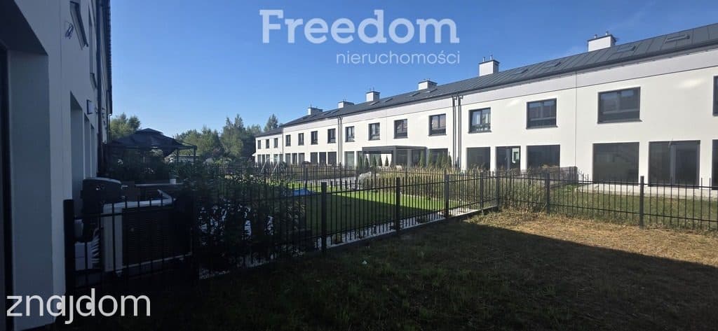 Dom szeregowy 145 m², garaż, Tritton Country - zdjęcie 3