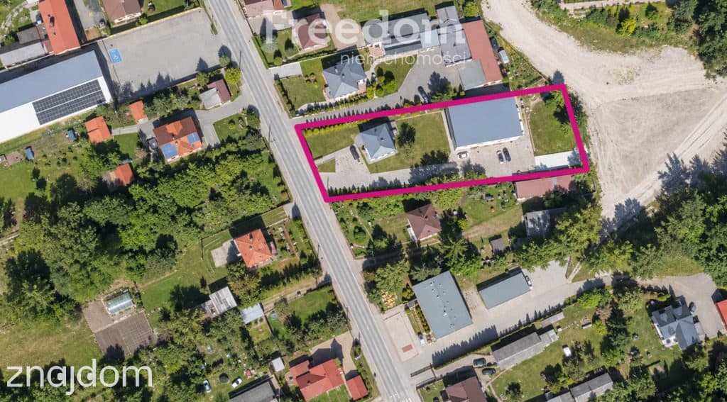 Dom 120 m² + budynek usługowy ok. 300 m² - zdjęcie 3