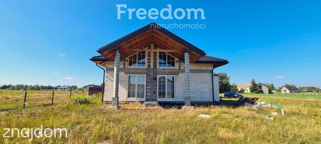 Dom na sprzedaż