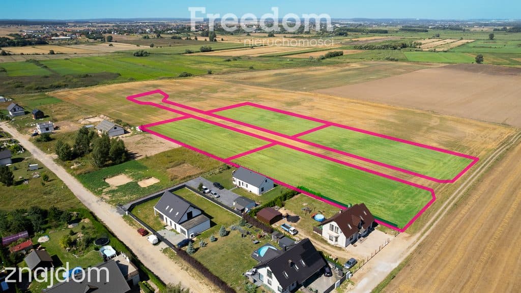 Teren inwestycyjny z prawomocnymi WZ – Skowarcz - zdjęcie 2