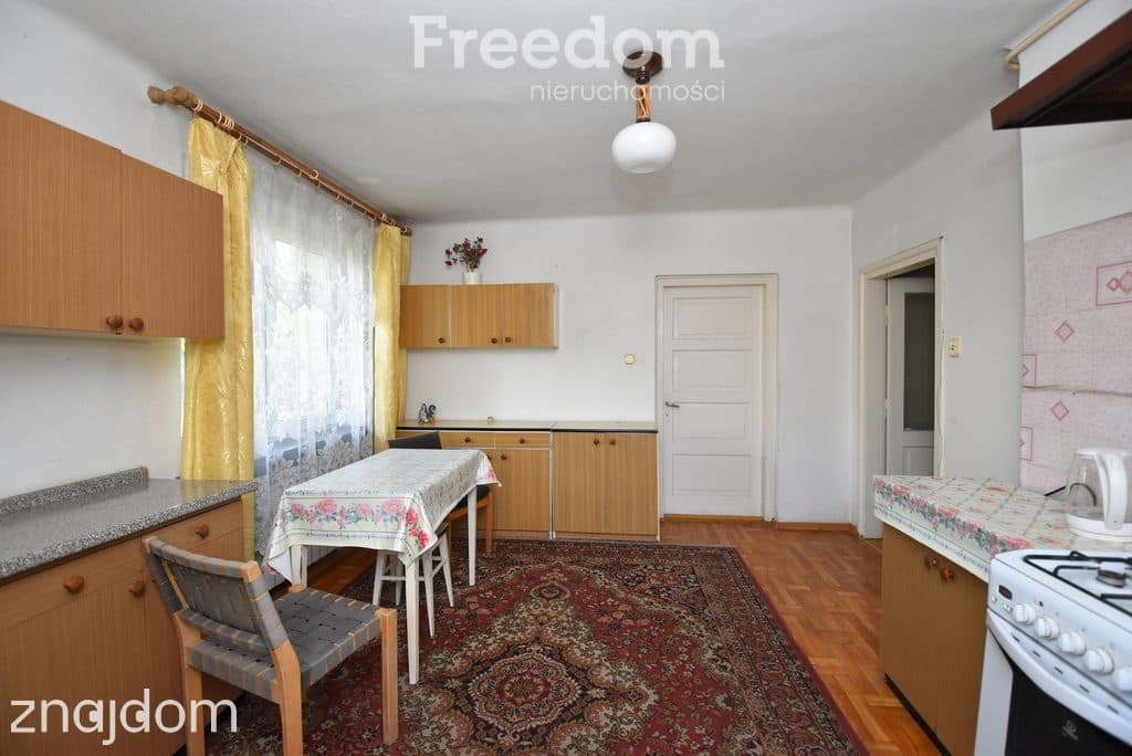 Dom z dużą działką w Opatowie - zdjęcie 18