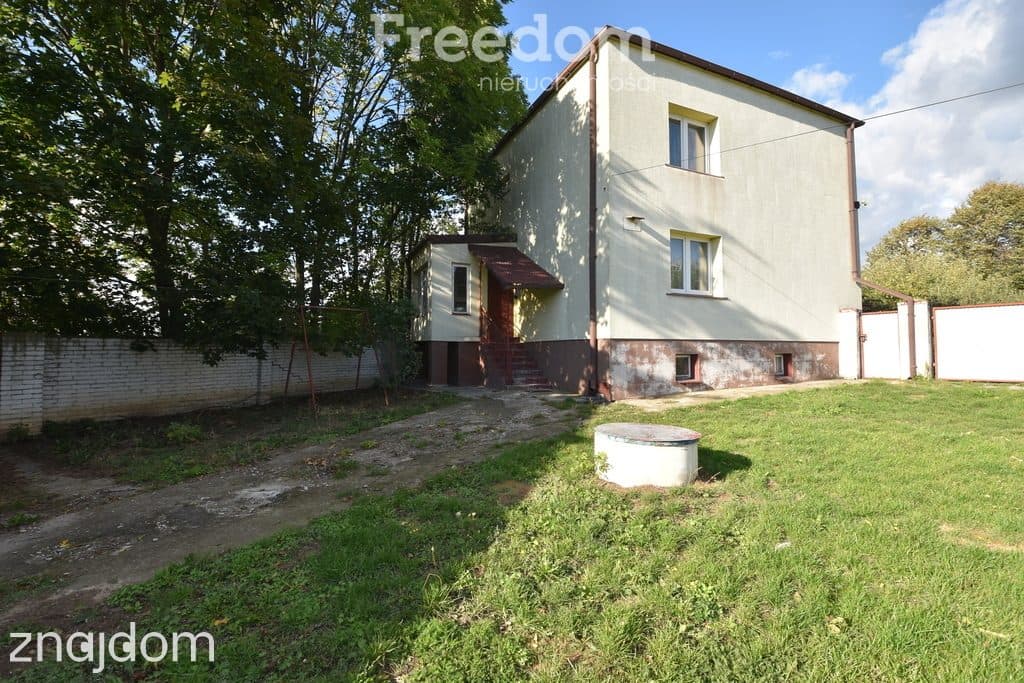 Dom z dużą działką w Opatowie - zdjęcie 3