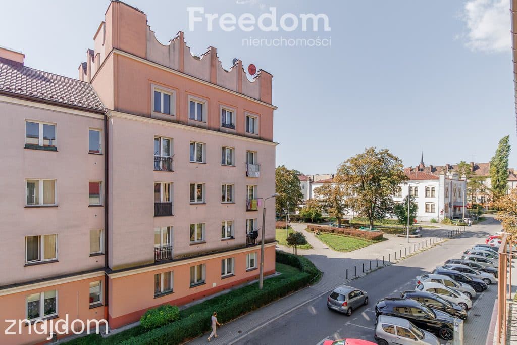 2-pokojowe mieszkanie z balkonem do remontu! - zdjęcie 18