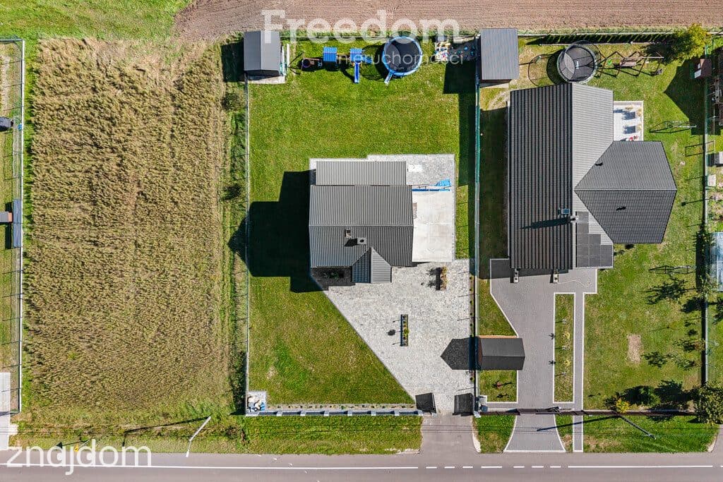 DOM WŚRÓD ZIELENI 144 m² NA DZIAŁCE 1027 m2 - zdjęcie 17