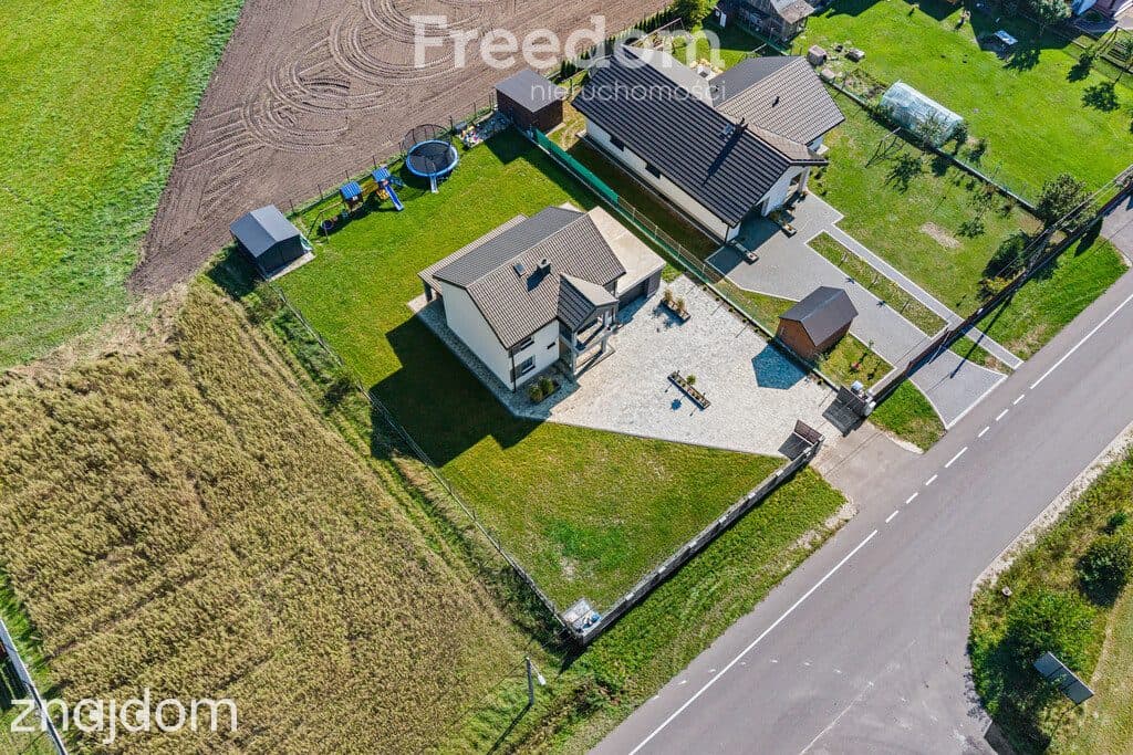 DOM WŚRÓD ZIELENI 144 m² NA DZIAŁCE 1027 m2 - zdjęcie 16