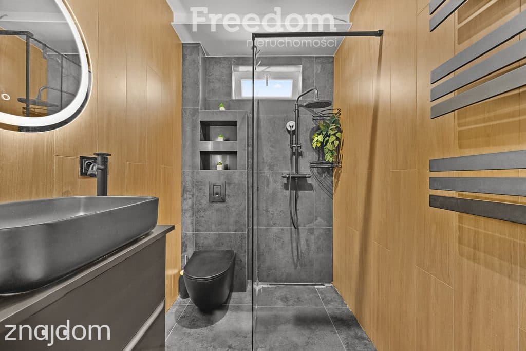 DOM WŚRÓD ZIELENI 144 m² NA DZIAŁCE 1027 m2 - zdjęcie 7