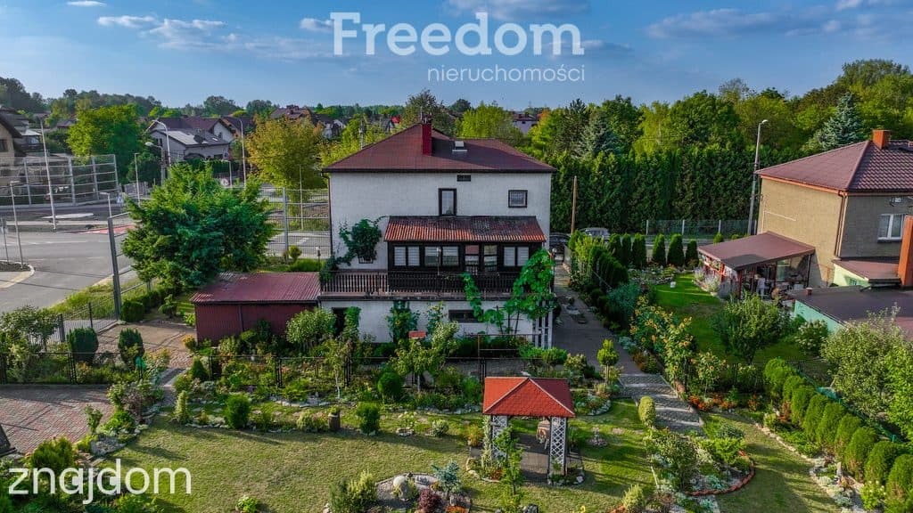 Dom z pięknym ogrodem! - zdjęcie 2