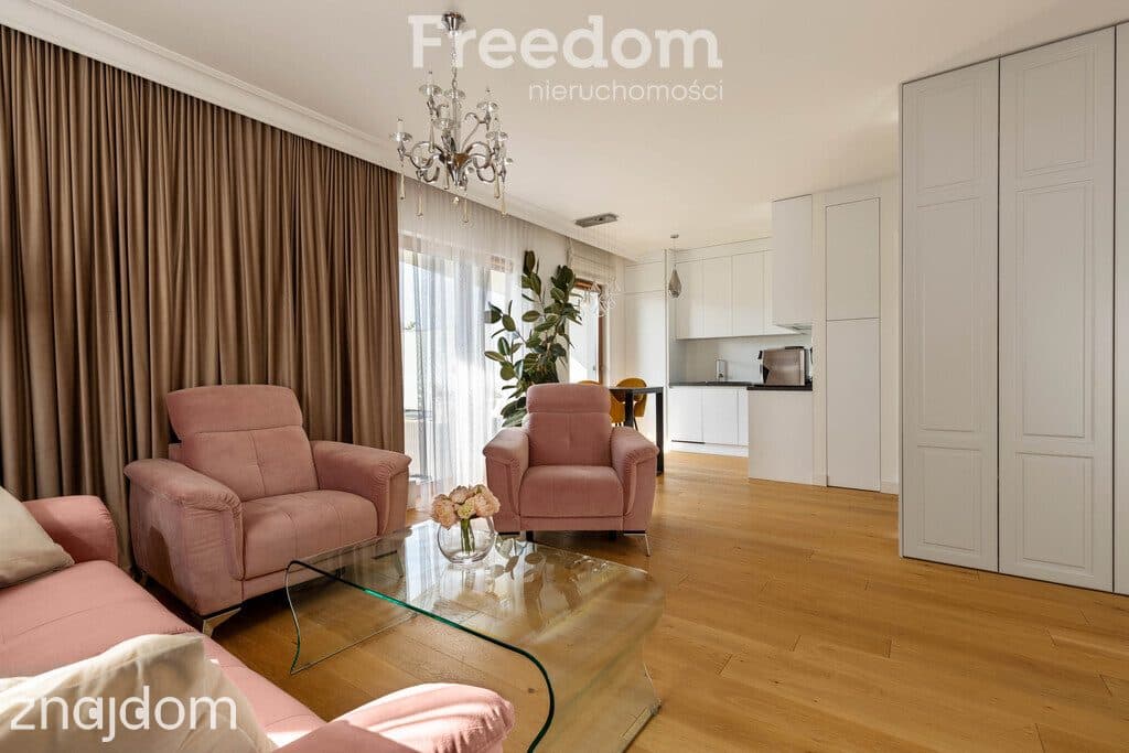 Luksusowy apartament 63,5 m2 z tarasem i ogrodem 134 m2 na 1 piętrze - zdjęcie 8