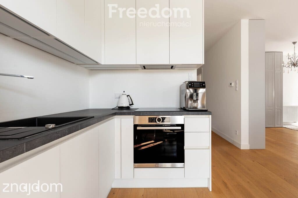 Luksusowy apartament 63,5 m2 z tarasem i ogrodem 134 m2 na 1 piętrze - zdjęcie 10
