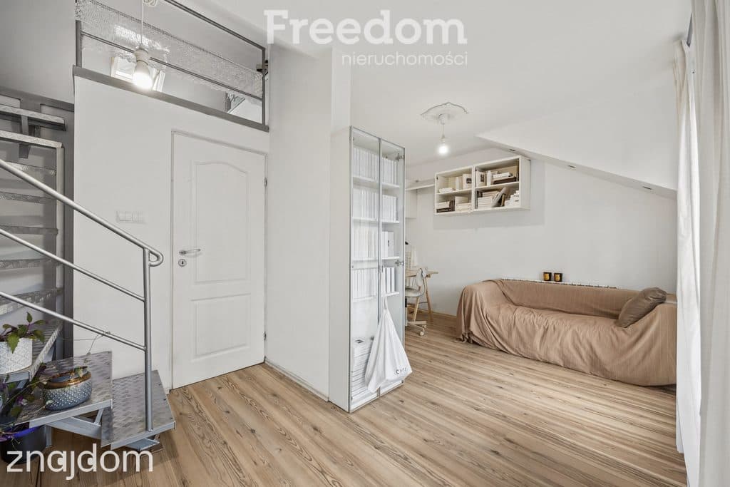 Wyjątkowy dom z antresolami 180 m² w Żyrardowie - zdjęcie 15
