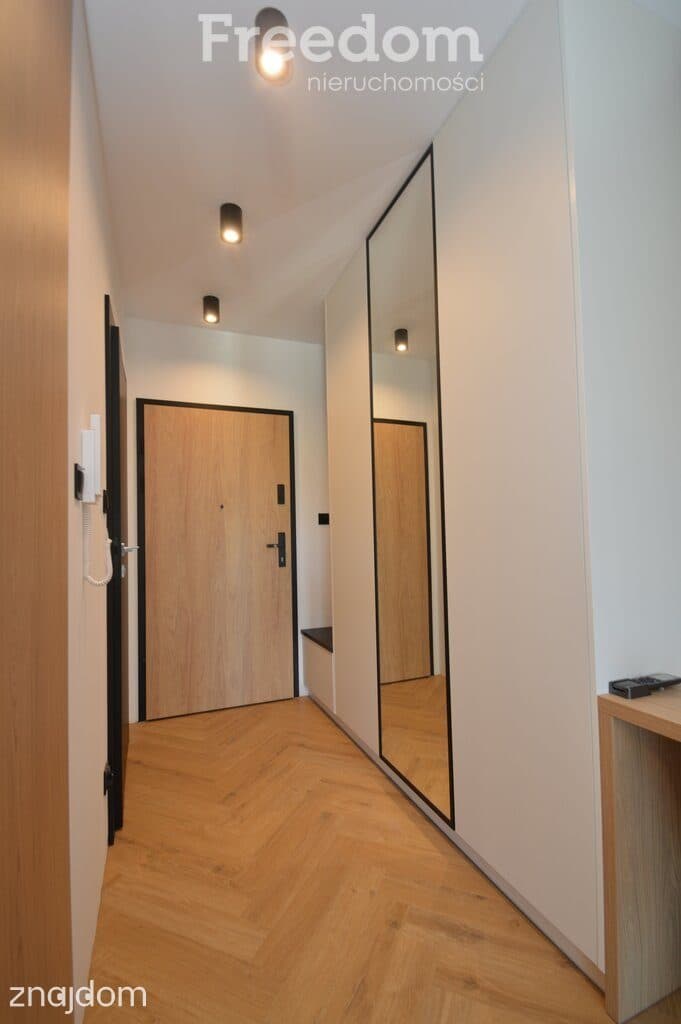 Nowoczesny apartament w pobliżu jeziora - zdjęcie 6