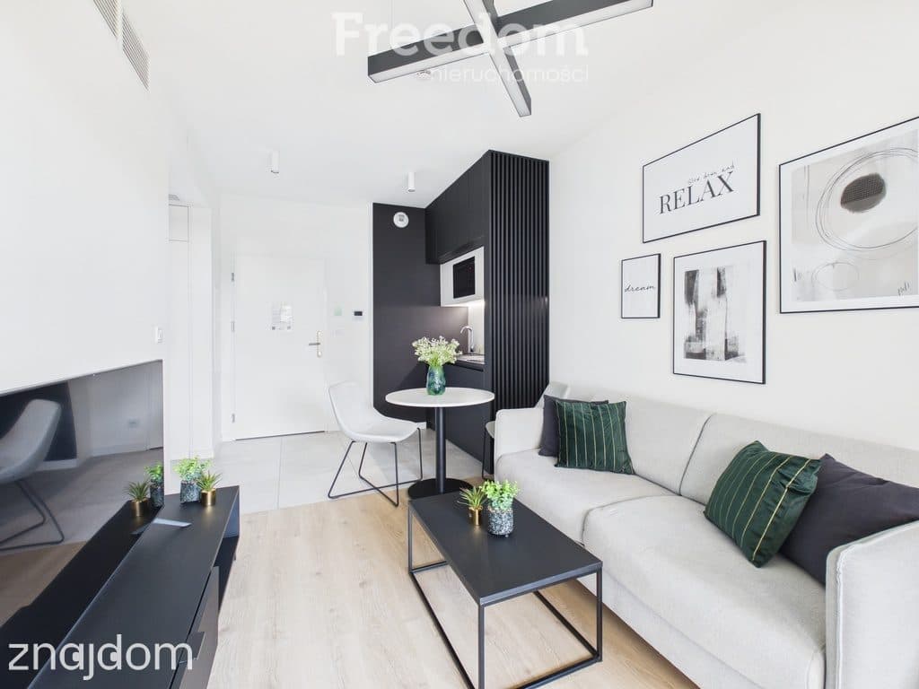 Apartament nad Bałtykiem z częściowym widokiem na morze - zdjęcie 4