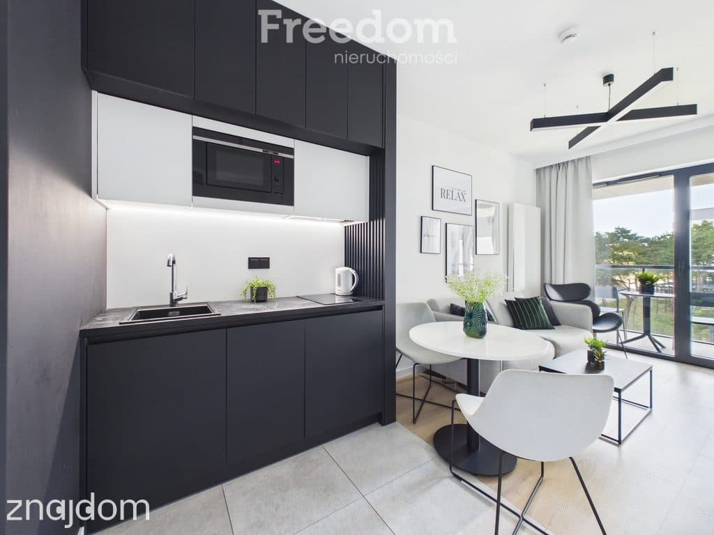 Apartament nad Bałtykiem z częściowym widokiem na morze - zdjęcie 5