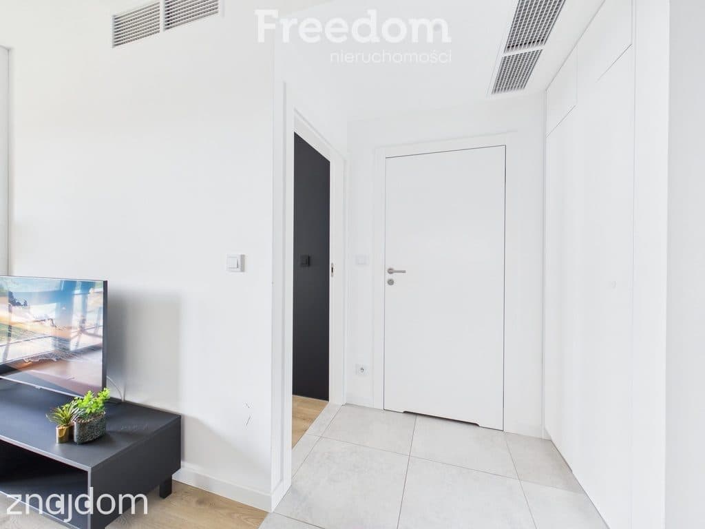 Apartament nad Bałtykiem z częściowym widokiem na morze - zdjęcie 7