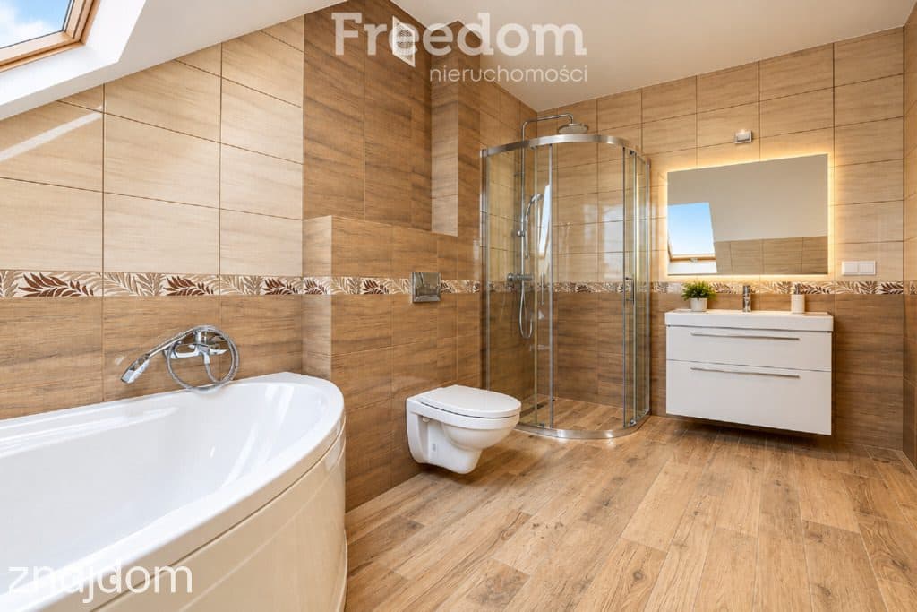 Dom 185 m², 4 pokoje, spokojna okolica - zdjęcie 5