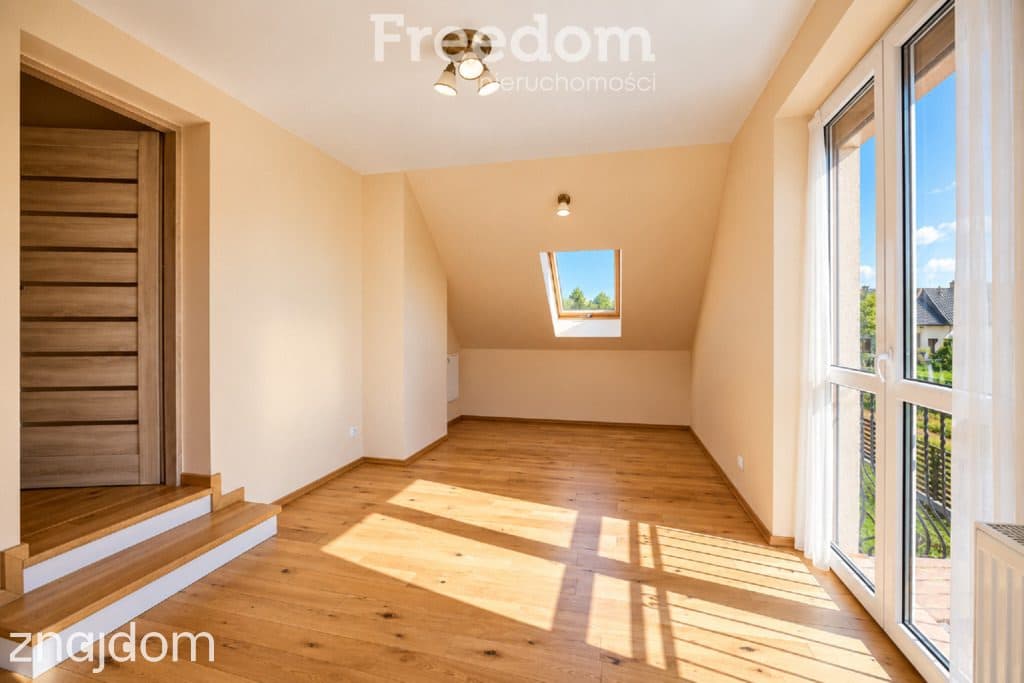 Dom 185 m², 4 pokoje, spokojna okolica - zdjęcie 10