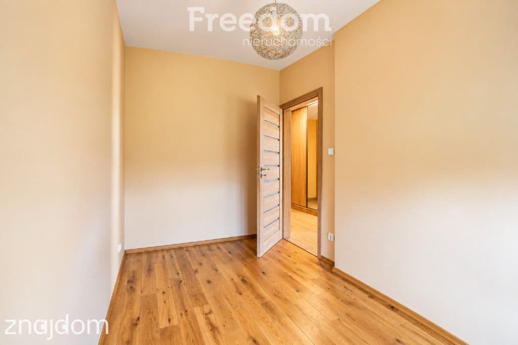 Dom 185 m², 4 pokoje, spokojna okolica - zdjęcie 13