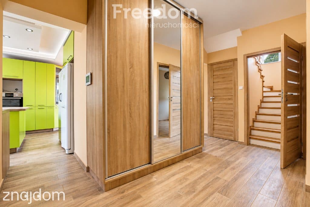 Dom 185 m², 4 pokoje, spokojna okolica - zdjęcie 16