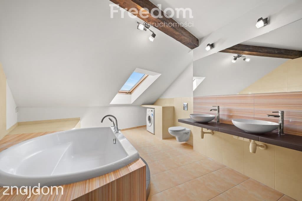 Piękne mieszkanie 126 M² - 5 pokoi, 2 miejsca postojowe - Józefosław - zdjęcie 10