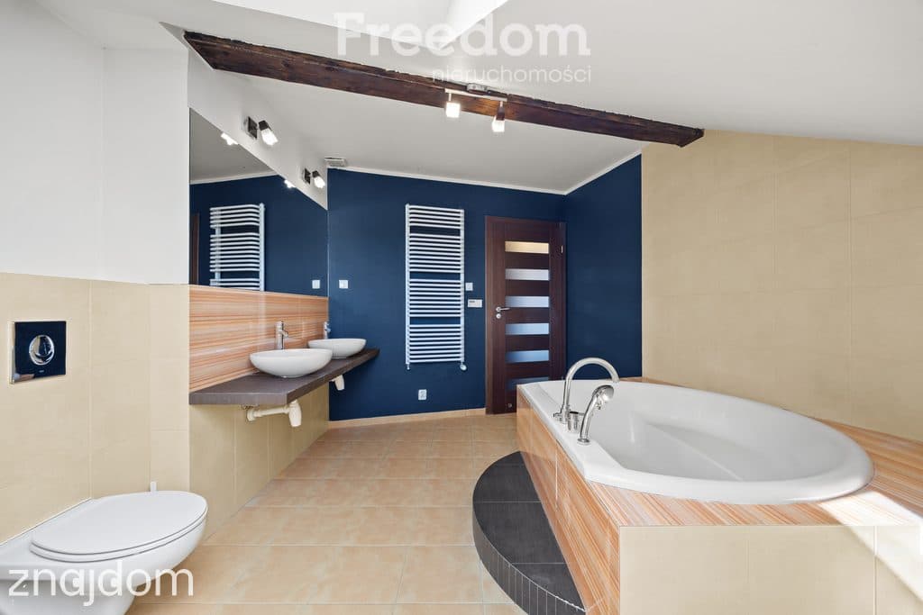 Piękne mieszkanie 126 M² - 5 pokoi, 2 miejsca postojowe - Józefosław - zdjęcie 9