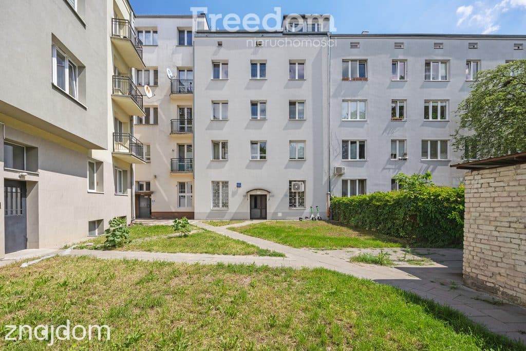 Klimatyczne mieszkanie w sercu starego Mokotowa - zdjęcie 17