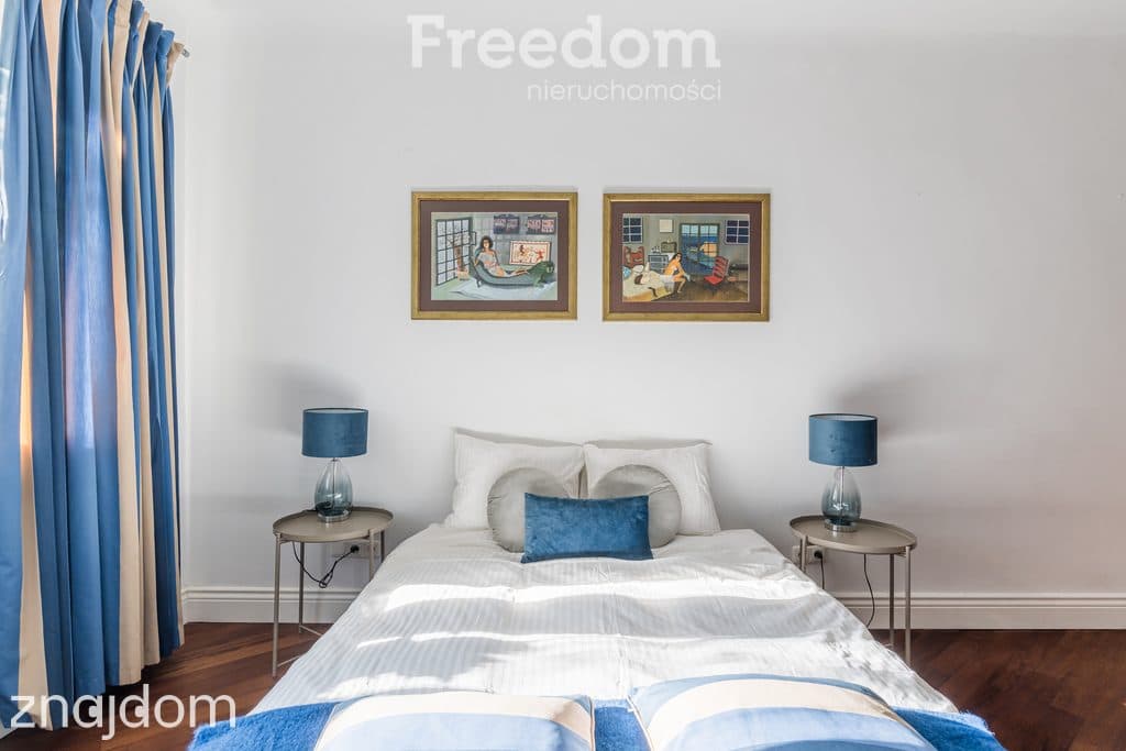 Wygodny, przestronny i klimatyczny apartament - zdjęcie 8