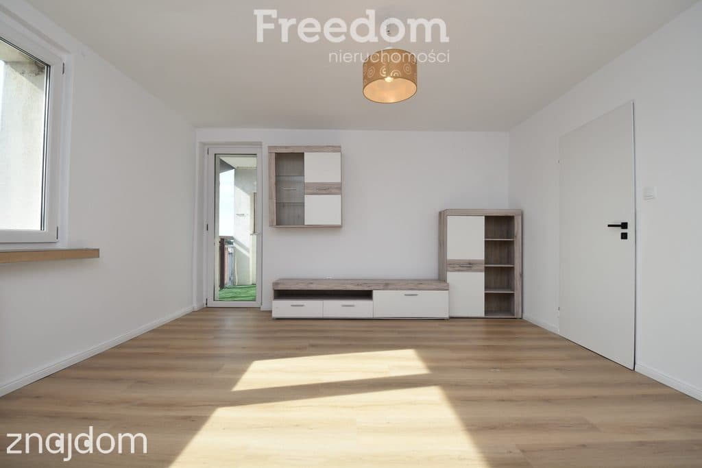 Mieszkanie 3 pokojowe, 66 m2, blok, balkon - zdjęcie 3