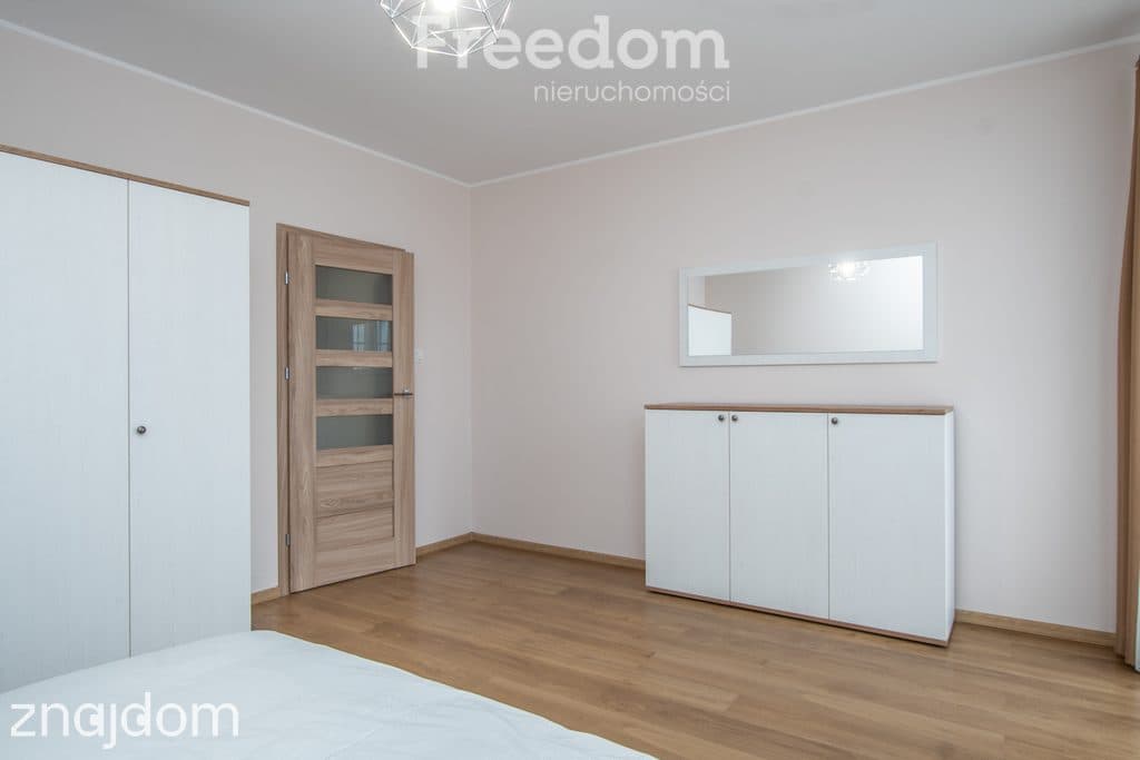 Eleganckie Mieszkanie z Panoramą Elbląga - zdjęcie 14