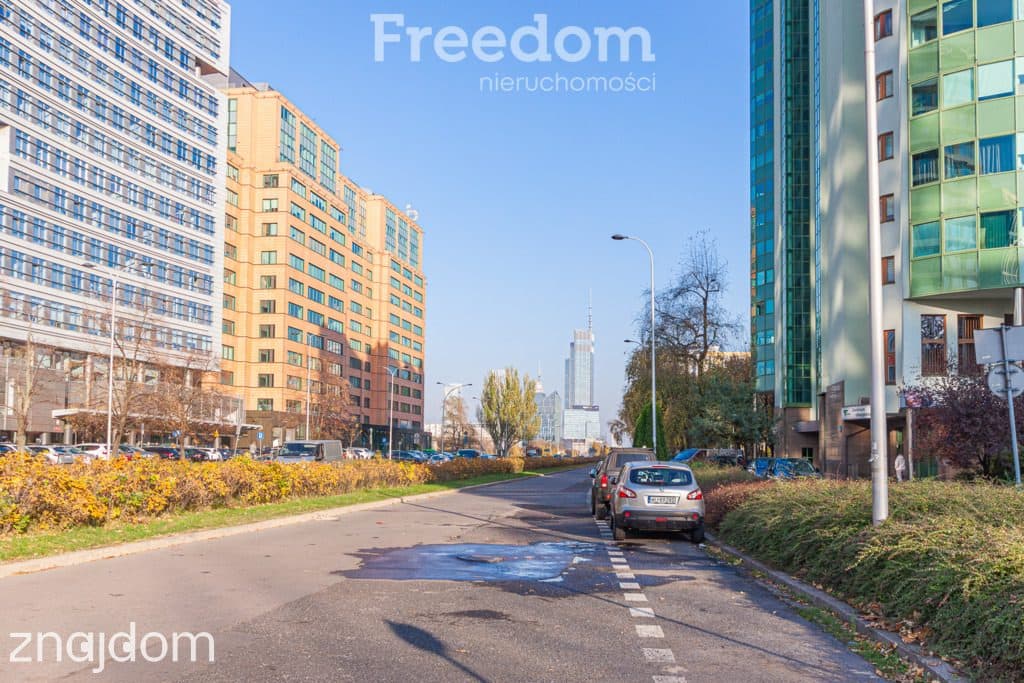 Kawalerka blisko Centrum, al. Jerozolimskie 145. - zdjęcie 8