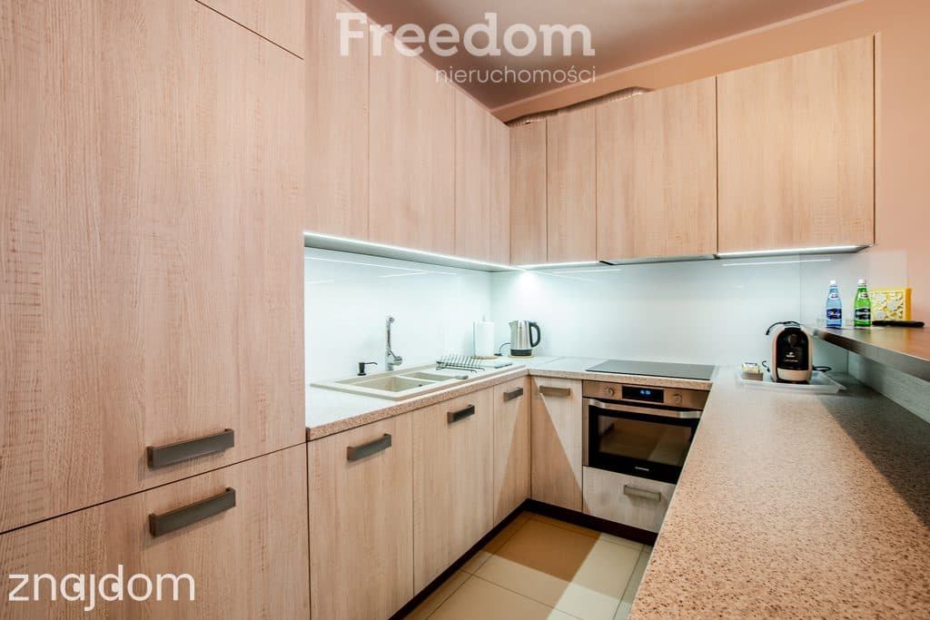 Komfortowy apartament na elbląskiej starówce - zdjęcie 2