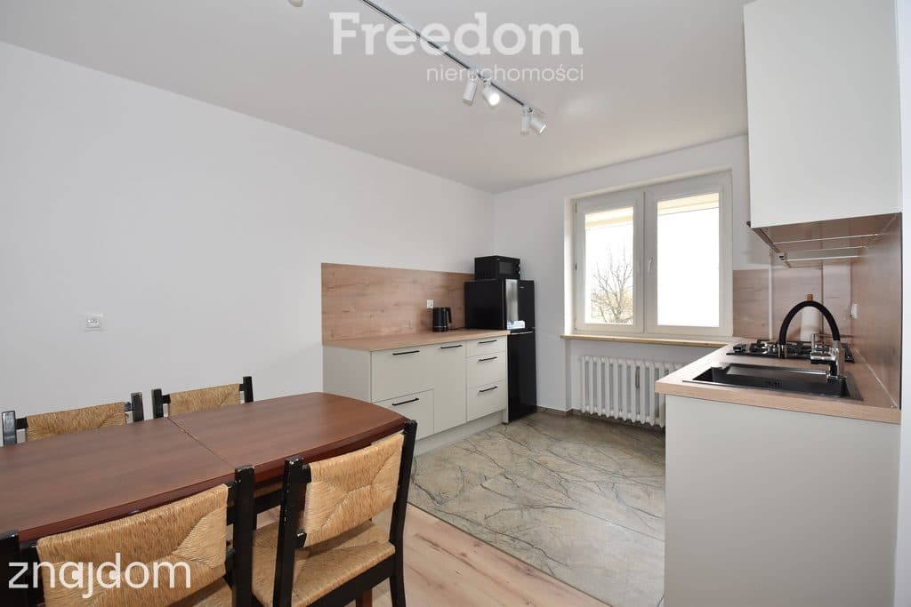 Mieszkanie, 2 pokoje 45m2 z balkonem w Centrum - zdjęcie 3