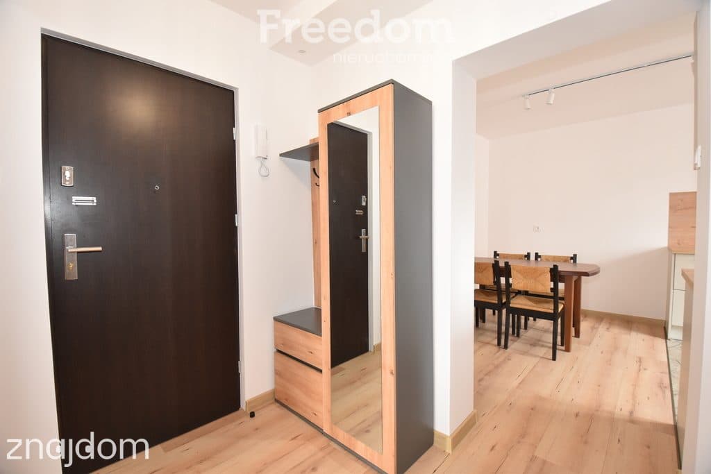 Mieszkanie, 2 pokoje 45m2 z balkonem w Centrum - zdjęcie 4