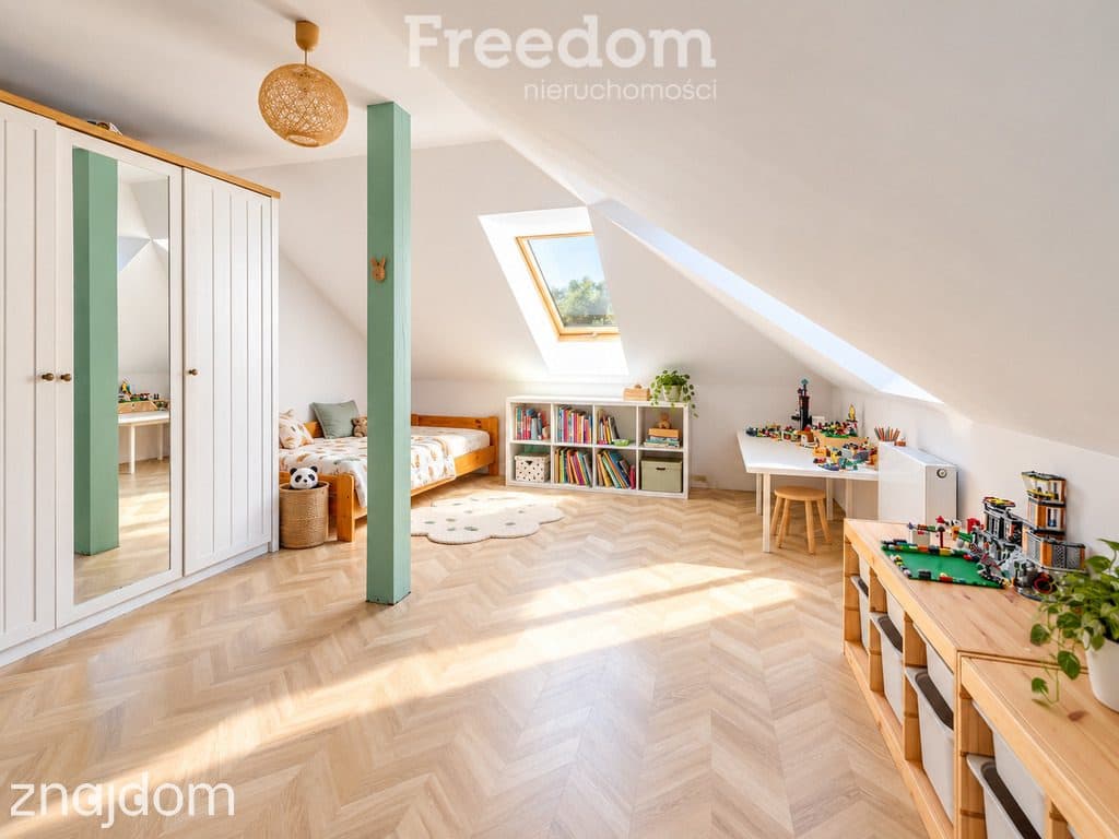 Dom wśród zieleni | 5525 m² działki | Blisko lasów - zdjęcie 20