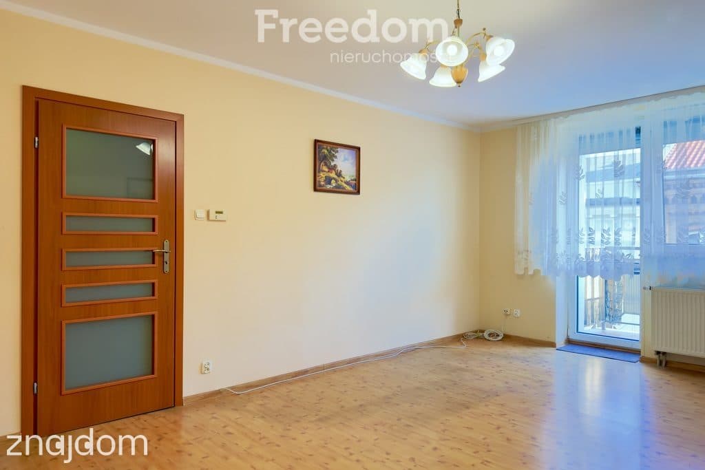 Mieszkanie 49,10 m² w centrum, Idealne na zamieszkanie lub inwestycje - zdjęcie 2