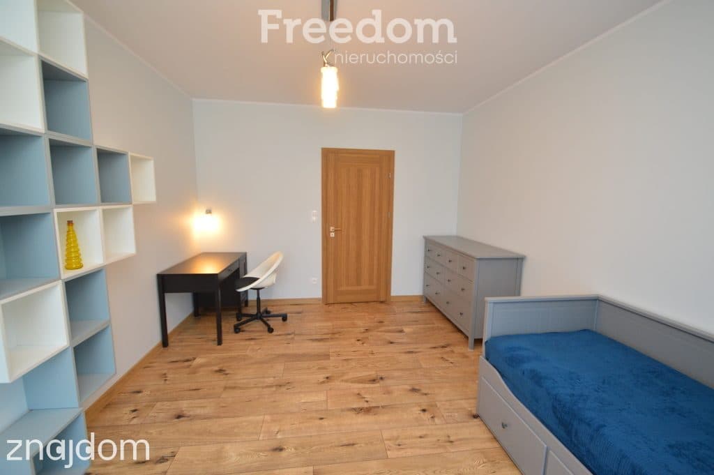 Nowoczesny apartament na ul. Targowej - zdjęcie 9