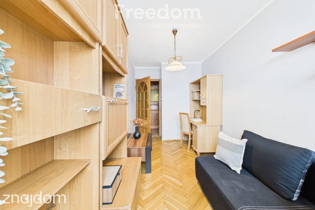 Mieszkanie w centrum Nowego Dworu Gdańskiego - zdjęcie 6